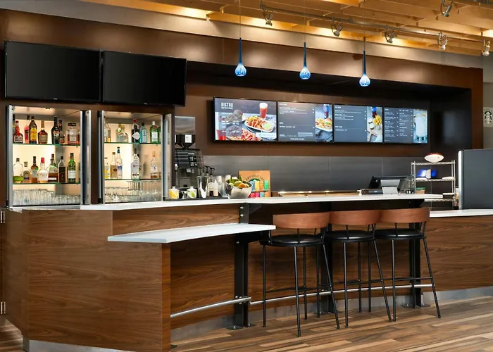 Courtyard By Marriott Fayetteville Fort Liberty - Spring Lake
